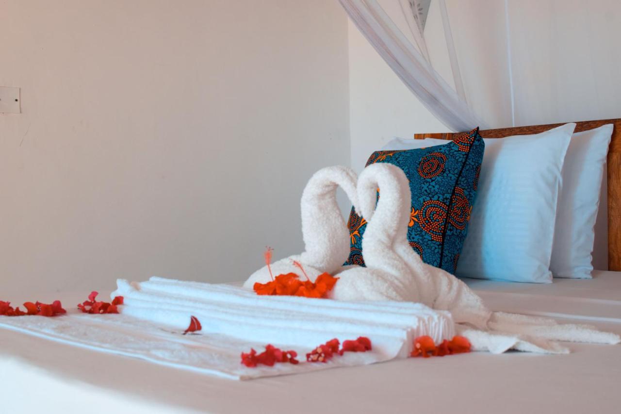 Zanzibar Kusini Beach Bungalows Hotel Kizimkazi Exterior foto